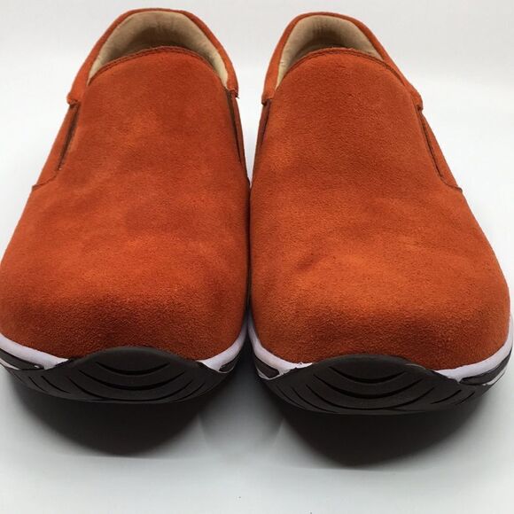 NIB Alegria Aaron Orange Suede Slip On Shoes - Size 43 EU 9.5 US (W US 13)